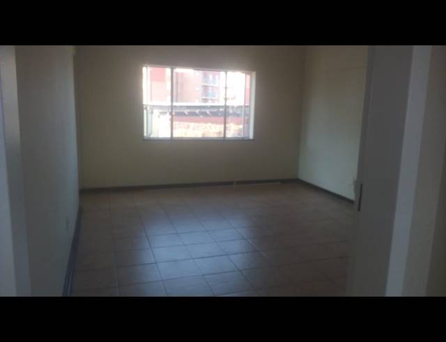 2 bed property to rent in TURF CLUB